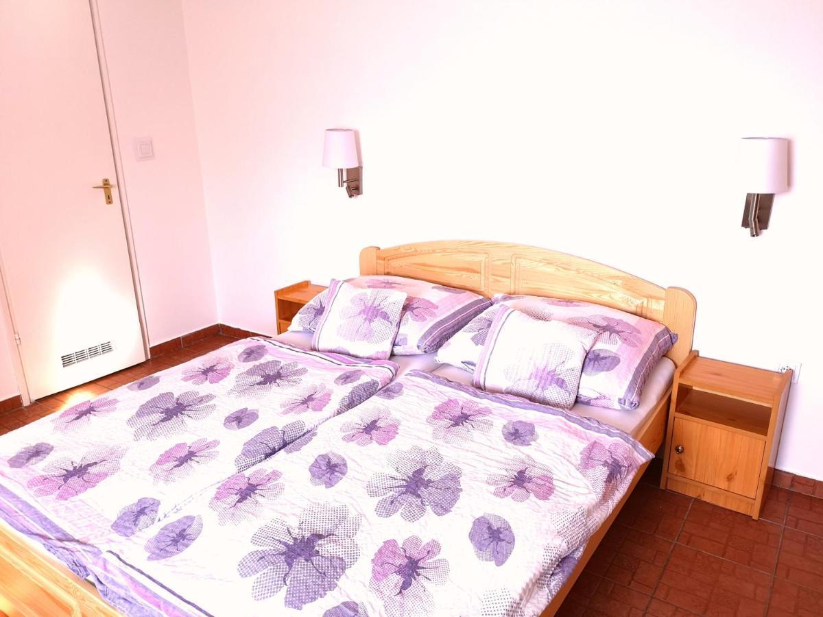 Apartman Kaszas Garden Mosonmagyaróvár Eksteriør billede